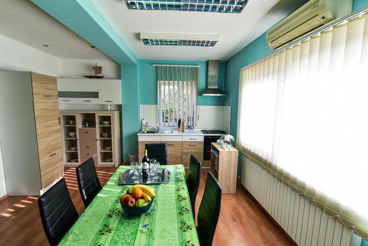 L&L Holiday Apartment Задар Екстер'єр фото